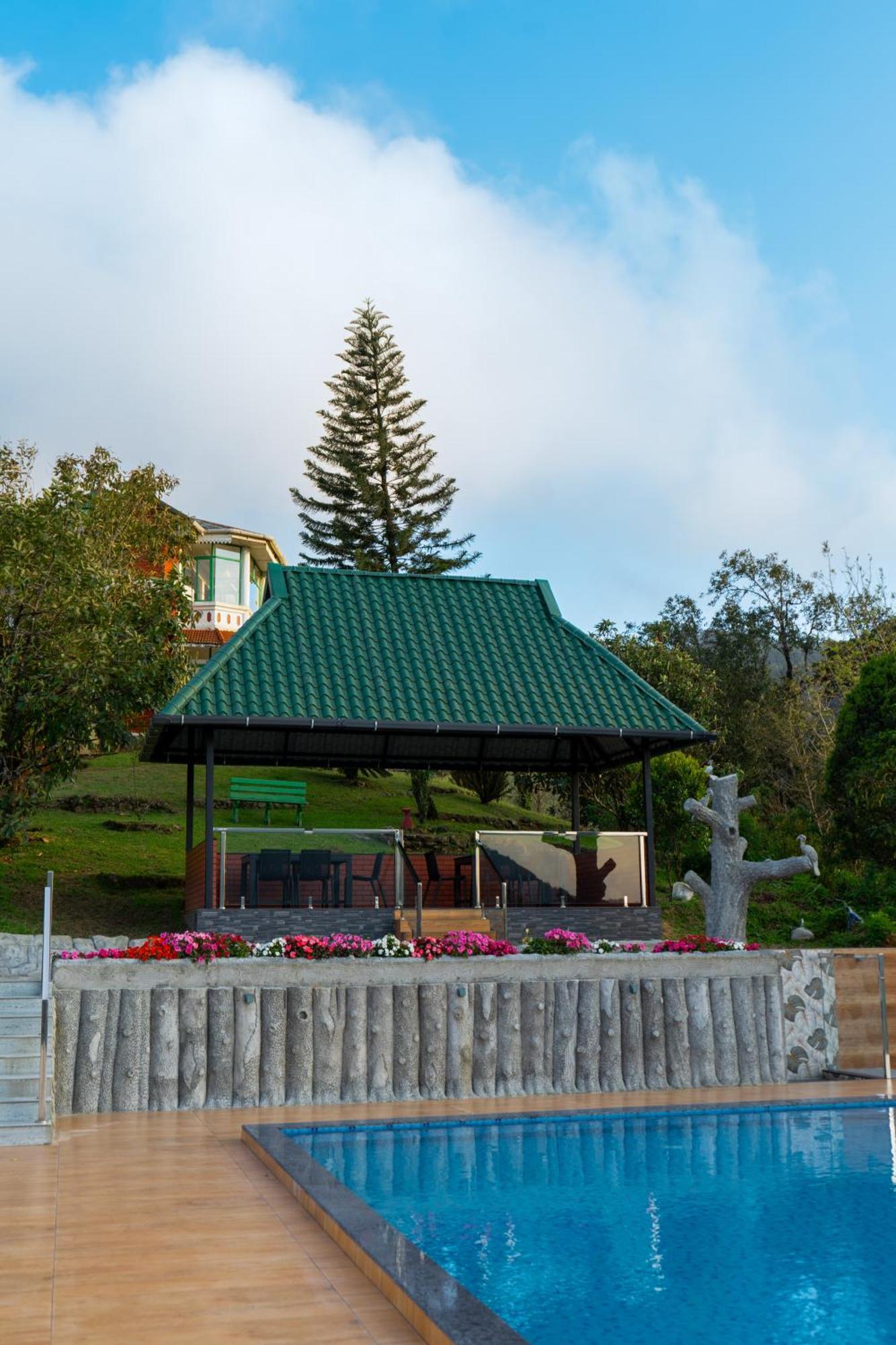 מונאר Camelot Resort מראה חיצוני תמונה